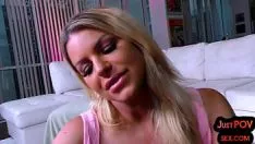 Putar Bosomy pov mantrap kitty-cat dan assfucked in cowmissy set down
