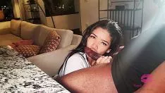 Riproduci Una donna sposata mi serve lo schermo della nuova telecamera