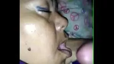播放 抚摸他的言语 d．