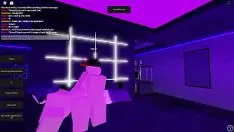 Reproducir Esta mala señorita se burló de un chico y obtuvo lo que merecía roblox