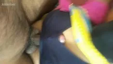 Riproduci Il gattino e il culo del vicino bhabhi nella paella di sashay