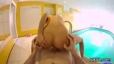 Reproducir Los pulgares ninfómanos calientes se abren y son derrotados y clavados en pov