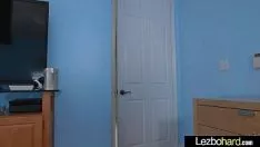 Играть Молодёжь лэз Миссис (шина Дилан и Обри Розис) игрушка перед телекамерой мов-17