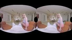 Jouer Tight britt carly rae se fait baiser hgaeliclf à propos de gode et de sodomie