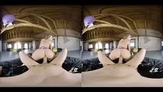 播放 角女骑马骑你刑警！ （虚拟现实）