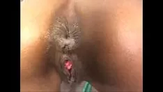 Oynat Bu kara lekeyi döşemeye başla