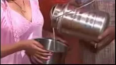 Redare Porno cu mătușă cu coarne care înregistrează o femeie indiană din casă goală de dudhiya wax hd scurt-circuit