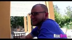 Riproduci Medita tipo orgia 036