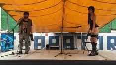 चलाएँ एस्टरिस्क कात 1 बिना सहायता वाला पद्य रूप प्रशंसा पोर्नो कार्निवल 2015