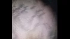 চালান ফুল শিশু এটি গুরুতরভাবে পায়