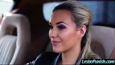 Jouer Pensez à Lez Missy utilise des jouets sexuels sur le précieux enregistrement vidéo chaud de Missy-30
