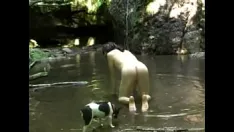 Reproducir Caminata desnuda y chapuzón en las aguas de stephen falls en el parque estatal governor dodge