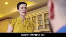Riproduci Gropemeanytime - soldi da babysitter, quindi accetta volentieri l'offerta della moglie di scopare il marito - alex coal