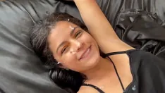 Reproducir Milf latina caliente follada en su primer casting - mamada pov con enorme corrida facial