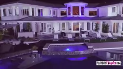 Redare Pregătește-te pentru o orgie sexy: emisiune TV americană de amatori în camera roșie