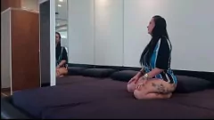 Jouer Fanatics de fitness tatoués dinnigata et Saymonfitness en séance de pipe intense