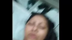 Abspielen Hardcore -Fahrt mit indischem Babe und ihrem Monster Schwanz Mann