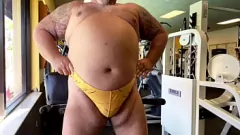 Play Muscle Bear Grandpa Can't Resist Hands-Free Orgasm at the Gym