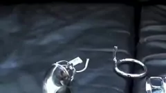 Riproduci Femdom BDSM Adventure: stretta castità del cazzo con i giocattoli