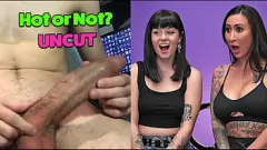 Oynat Lily Lane, kesilmemiş canavar horozu üzerinde vahşileşiyor - solo gerçeklik porno