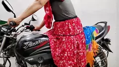 تشغيل الساخنة جلسة الجنس الثلاثي الهندي في الهواء الطلق