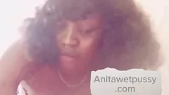 تشغيل كس مشعر عن قرب: لقاء مكتبي مثير. أنيتا