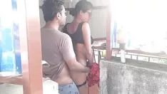 Abspielen Indische unerfahrene Person Bengali Missy gefickt für Mietgebühren