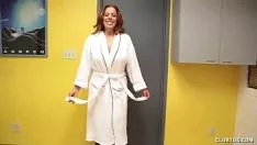 Reproducir mujer noble tetona supurada no puede servir el cuerpo con cuernos
